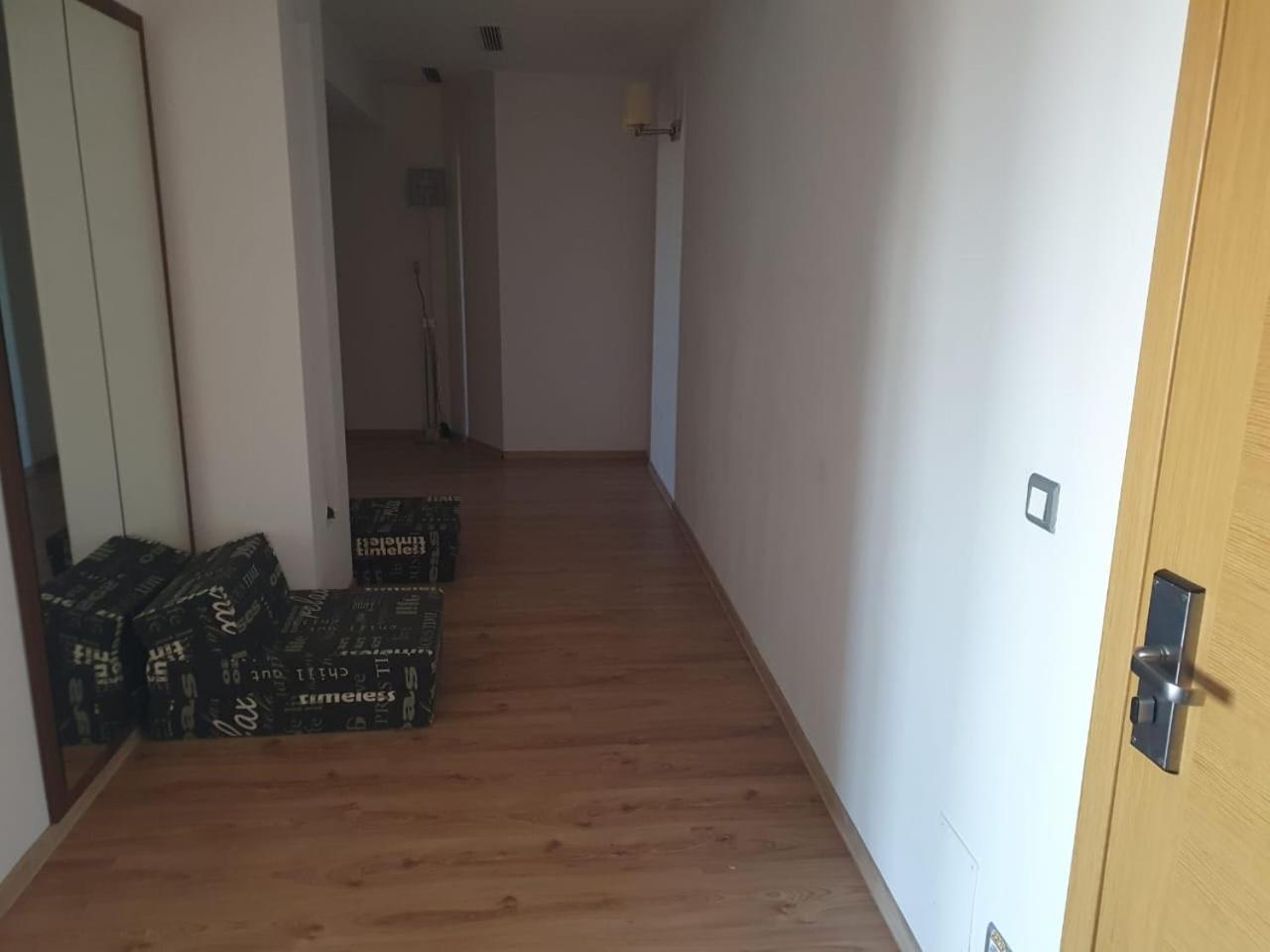 Appartamento Marcy Apartament Bucarest Esterno foto