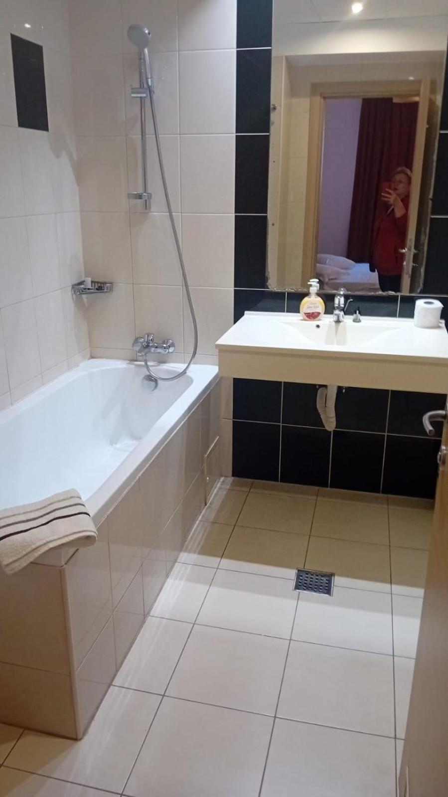 Appartamento Marcy Apartament Bucarest Esterno foto