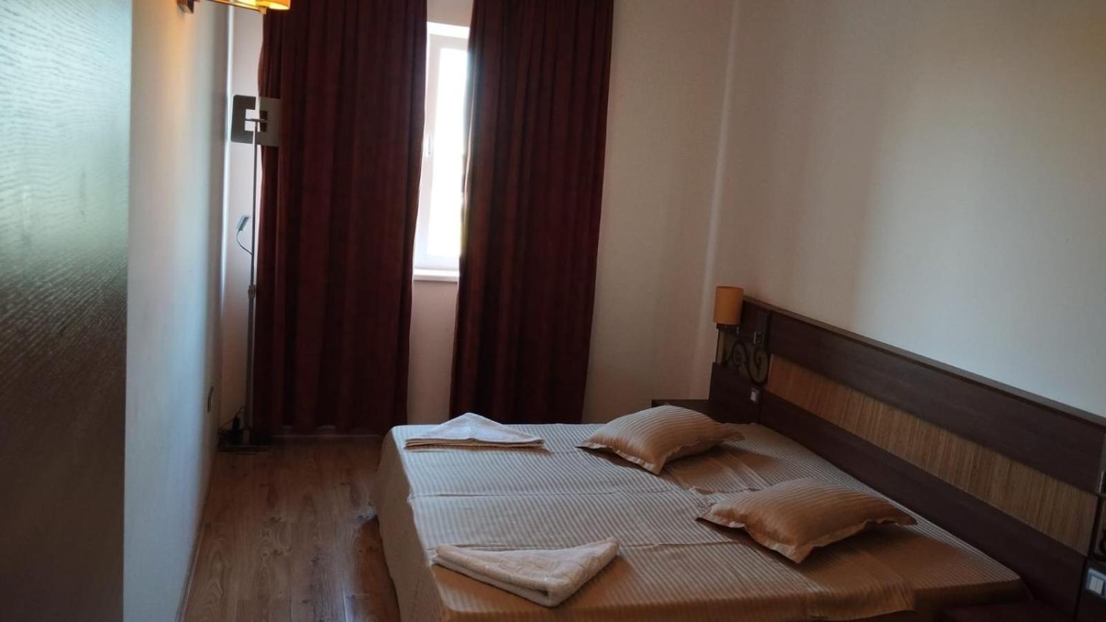Appartamento Marcy Apartament Bucarest Esterno foto